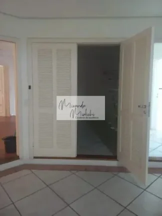 Imagem Bela casa de alto padrão no Saulo Ramos na lagoa da conceição