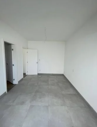 Imagem "Casa à Venda no Condomínio Terras Alphaville 1 - 3 Suítes e Lazer Completo
