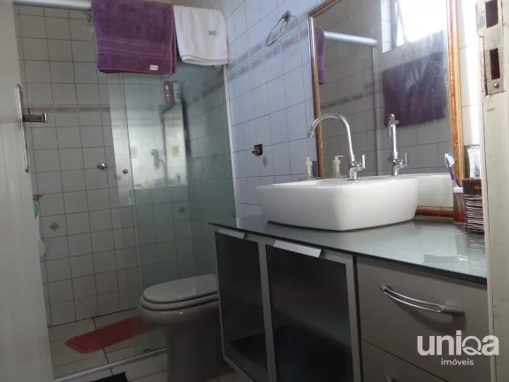 Imagem Casa de 03 dormitórios com terreno amplo,