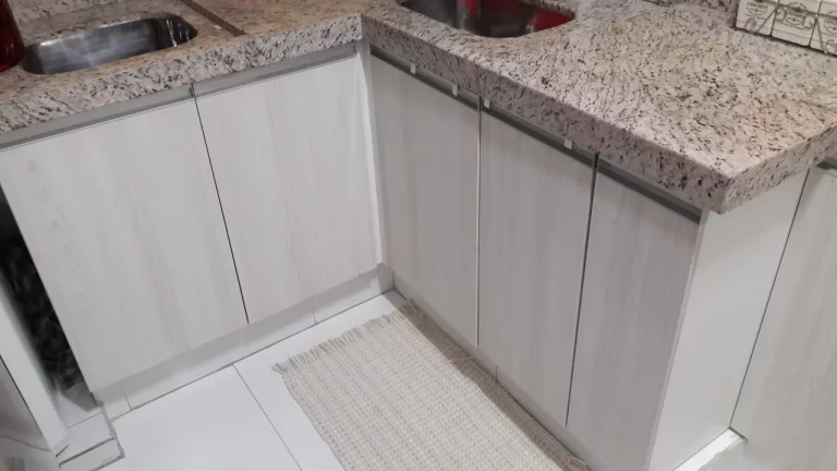 Imagem Oportunidade - Apartamento Vila Carmosina 2 Dorms, 1 Vaga, Andar Alto!!!