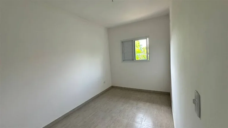 Imagem CASA COM 58.5 m² - TUDE BASTOS - PRAIA GRANDE SP