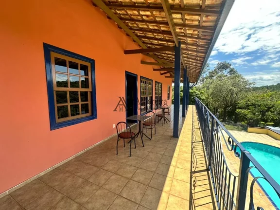 Imagem Chácara de 20.000 m² no PARQUE DA FAZENDA em Jundiaí-SP, com 3 quartos, 3 suítes, 5 salas, 4 vagas e 785m² construção. Venha conhecer!