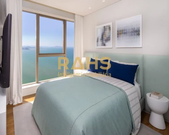 Imagem 81 andares, o maior residencial da América Latina; Altura: 281 metros; 264 apartamentos; Tamanho do...