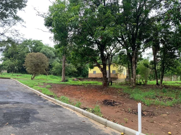 Imagem CHÁCARA EM CONDOMÍNIO, COM CASA. EM JUATUBA!