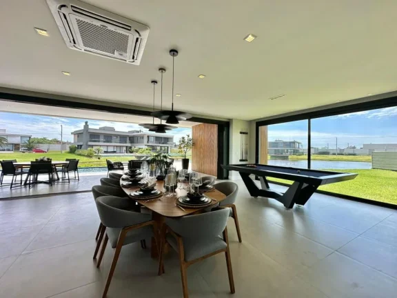 Imagem Casa em Condominio 6 Dormitórios - Bairro xangri-la