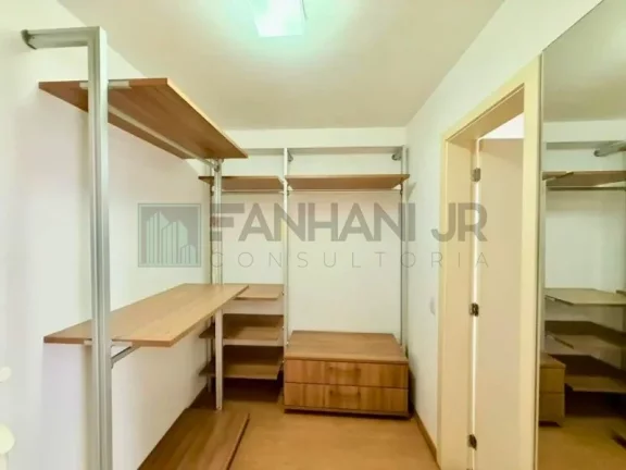Imagem Espaçoso apartamento para locação em Moema, São Paulo-SP: 4 quartos, 2 suítes, 3 salas, 5 banheiros, 2 vagas de garagem!