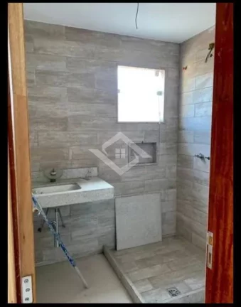 Imagem CASA DE CONDOMÍNIO FREGUESIA JACAREPAGUÁ DÚPLEX ACEITA FINANCIAMENTO