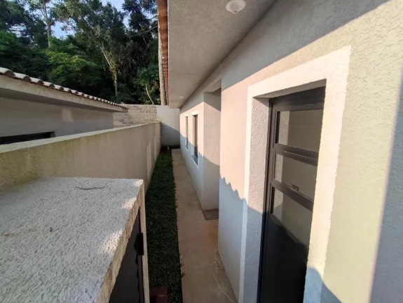 Imagem Casa para Venda em São José dos Pinhais, Colonia Rio Grande, 3 dormitórios, 1 suíte, 2 banheiros, 1 vaga