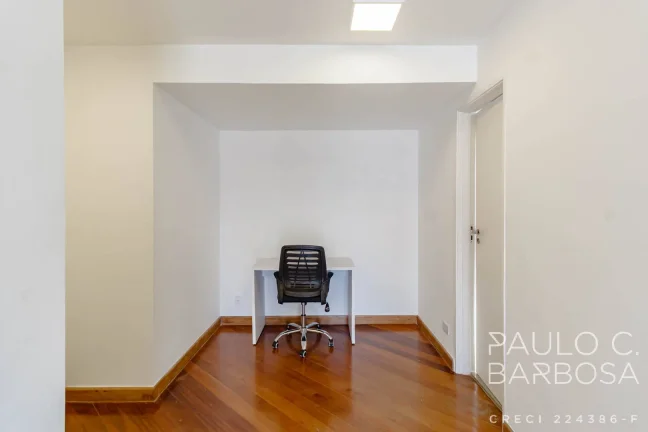 Imagem Pinheiros Cobertura com 3 dormitórios ( 2 Suítes) - 3 Vagas - 240m²