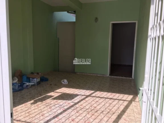 Imagem Casa à venda no bairro São Benedito, Uberaba - 2 dormitórios