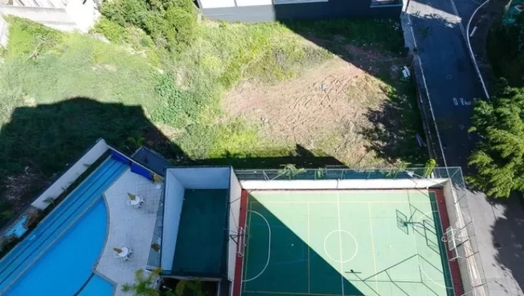 Imagem "Esse apê parece um clube... mas é o seu novo lar!"