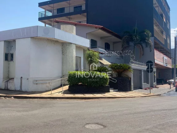 Imagem Salas para alugar, 300 m² por R$ 4.000/mês - Centro - Itumbiara/GO