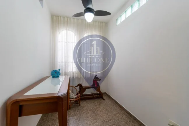 Imagem Casa à venda em São Paulo-SP, bairro Cambuci: 4 quartos, 2 salas, 2 banheiros, 2 vagas, 150 m² de área. Aproveite!