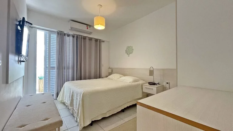 Imagem Apartamento com 3 dormitórios à venda, 127 m por R$ 3.890.000,00 - Riviera
