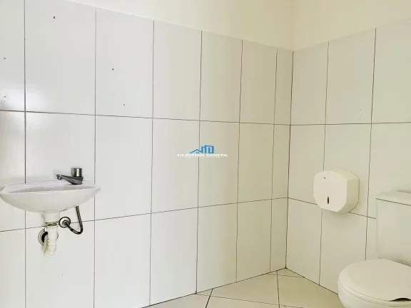 Imagem Ponto Comercial para Locação em Feira de Santana, Capuchinhos, 2 banheiros