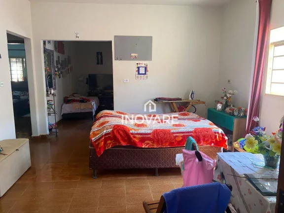 Imagem Casa com 2 dormitórios à venda, 184 m² por R$ 270.000,00 - Setor Paranaíba - Itumbiara/GO