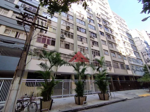 Imagem Apartamento com 2 dormitórios para alugar, 53 m² por R$ 3.658,70/mês - Icaraí - Niterói/RJ
