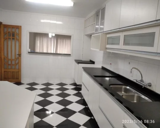Imagem Linda casa de condomínio fechado Bonfiglioli