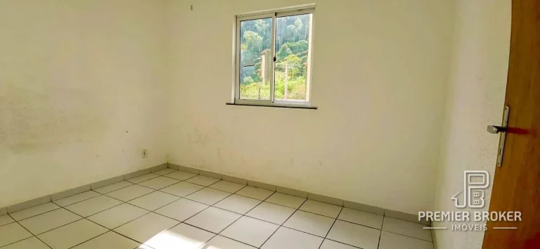 Imagem Apartamento à venda, 52 m² por R$ 249.900,00 - Ermitage - Teresópolis/RJ