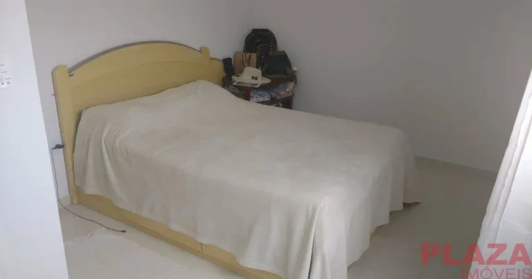Imagem Duplex Semimobiliado – 3 Dormitórios | 2 Banheiros | 1 Vaga | Centro de Camboriú