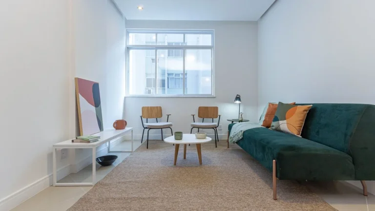 Imagem Apartamento 71M², 2Q, 1 Suíte, 2 Banheiros, Playground, Armários.