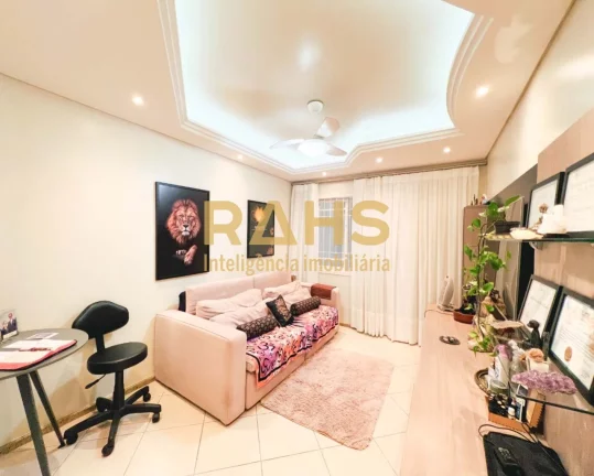 Imagem Sobrado Averbado com mais de 266m² em terreno de 408,27 m², sendo 1 suíte master e mais 3 quartos...