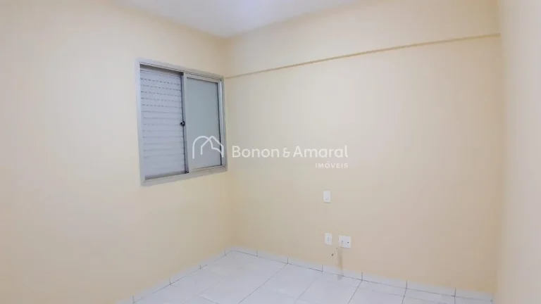Imagem Apartamento espaçoso à venda em excelente localização. São 2 dormitórios com armários planeja...