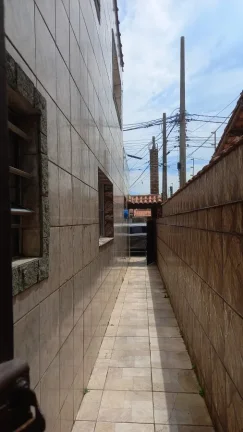 Imagem Casa para Venda em Itanhaém, Jamaica (Praia), 2 dormitórios, 2 banheiros, 1 vaga