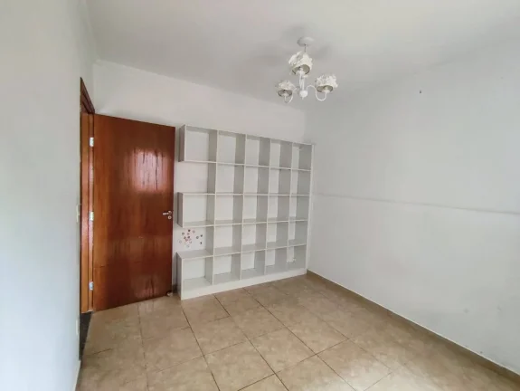Imagem Casa no Jd. Sta. Paulina
