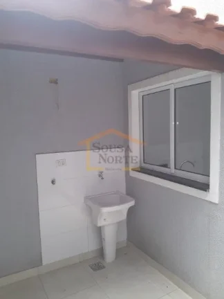Imagem Sobrado novo com 120 m² de área útil e 85 m² de área construída. Possui 3 dormitórios, sendo ...