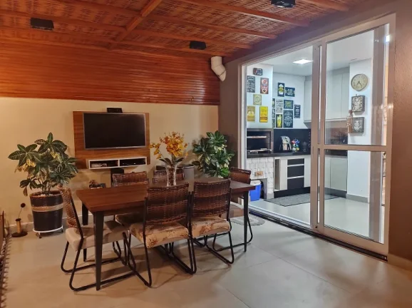 Imagem Casa de condomínio para alugar em Valinhos, Roncáglia, com 3 quartos, 124,00m2