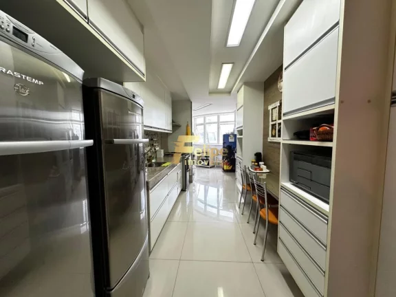 Imagem UM DESLUMBRANTE APARTAMENTO FRENTE MAR!
