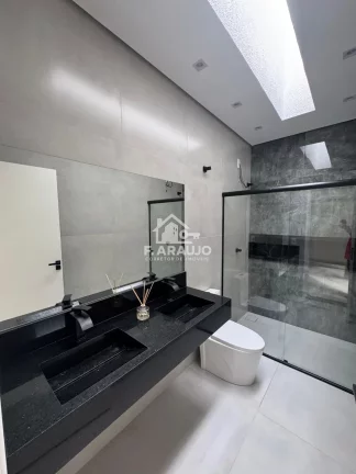 Imagem Casa em Condomínio de Luxo à Venda em Sorocaba-SP, Jardim Reserva Ipanema: 3 Quartos, 1 Suíte, 2 Salas, 2 Banheiros, 2 Vagas, 140m²