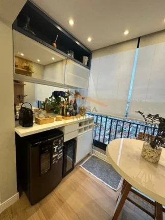 Imagem Apartamento 59m²
2 Dormitórios - sendo1 Suíte 
Todo Mobiliado 
Sala Integrada com a Varanda 
Sol ...