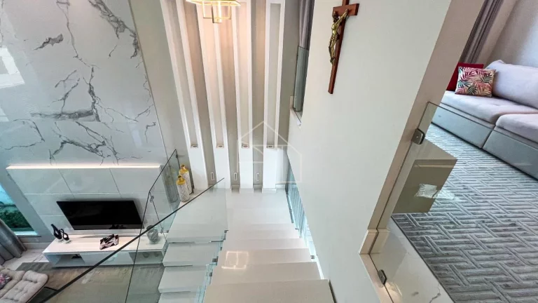 Imagem Casa Duplex Alto Padrão em Morada de Laranjeiras – Serra/ES