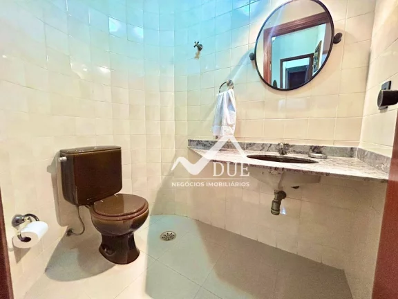 Imagem Apartamento com 3 dormitórios à venda, 184 m² por R$ 930.000,00 - Boqueirão - Santos/SP