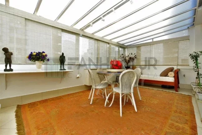 Imagem Alugue já sua cobertura no Jardim Europa, São Paulo-SP! 2 quartos, 1 suíte, 3 salas, 3 banheiros, 1 vaga, 126m².
