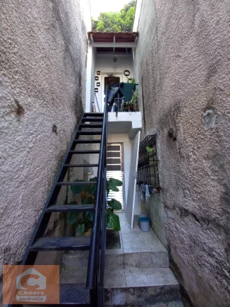 Imagem Sobrado - 200m² úteis - Metrô