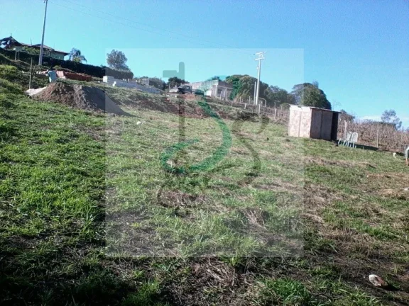 Imagem Venda de terreno, Atibaia. Terreno com 1506 m² com alambrado e portão em área de chácaras. Possui energia.