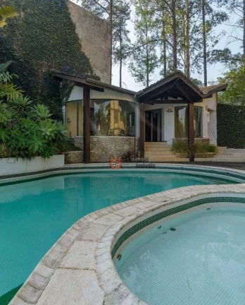 Imagem Sobrado com 3 suítes à venda, 550 m² por R$ 5.500.000 - Morada dos Pássaros - Barueri/SP