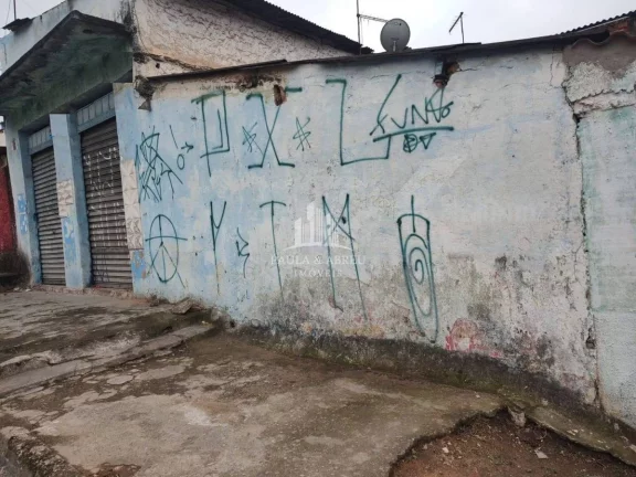 Imagem São 3 Casas Antiga (150m²na Doc. mais é maior) com 4 e duas com 2 Cômodos e quintal grande, ótimo pra comércio no Jardim Bom Recanto, Mauá-SP