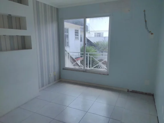 Imagem Casa Duplex para Venda em Rio de Janeiro, Anil, 3 dormitórios, 1 suíte, 4 banheiros, 1 vaga