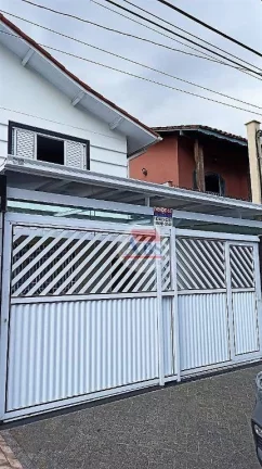 Imagem Lindo Sobrado Geminado com 3 dormitórios à venda, 204 m² por R$ 800.000 - Vila Ponte Nova - Cubatão/SP