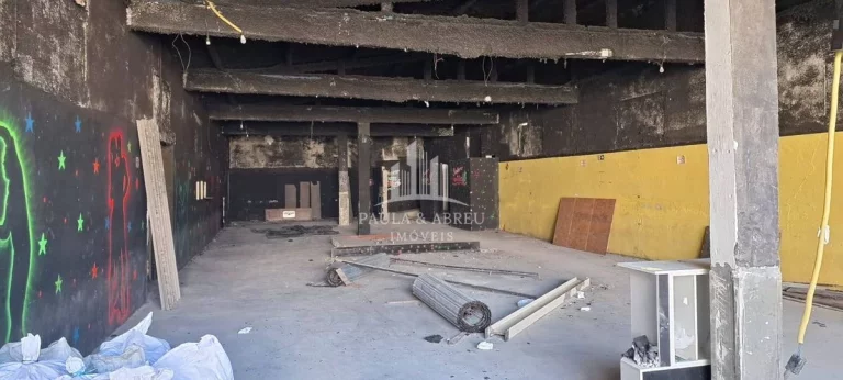Imagem Galpão 275m², terreno 335m², Escritura, 3 Banheiros, Alugado Academia, Jardim Columbia, Mauá-SP