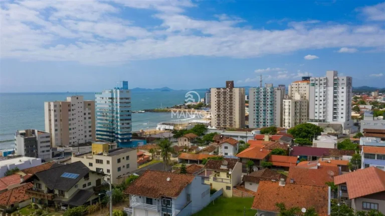 Imagem ONDE O MAR É O SEU HORIZONTE DIÁRIO!