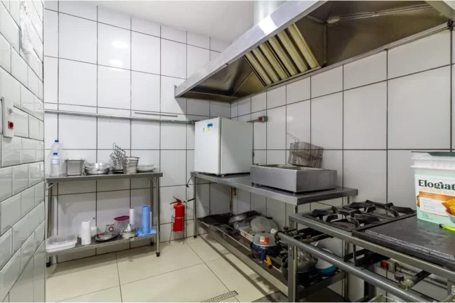 Imagem Excelente ponto comercial para Locação 250m² construídos, ótima localização, por R$14.000,0 Avenida Elísio Cordeiro de Siqueira-JD Sto Elias-SP