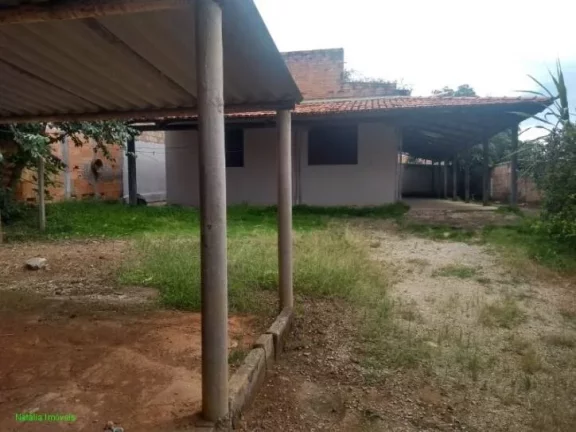 Imagem EXCELENTE CASA, PRÓXIMA AO SUPERMERCADO BH, EM JUATUBA!
*CASA EM LOTE DE 420M²
*CONSTITUÍDA POR: ...