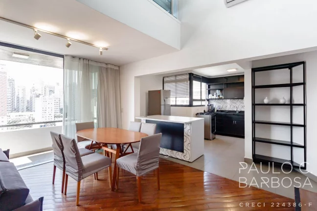 Imagem Pinheiros Cobertura com 3 dormitórios ( 2 Suítes) - 3 Vagas - 240m²
