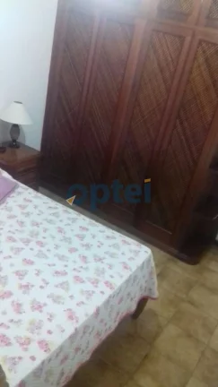 Imagem Apartamento mobiliado com 4 dormitórios (3 suítes), 2 vagas cobertas, 170 m² a duas quadras da praia da Enseada - Guarujá