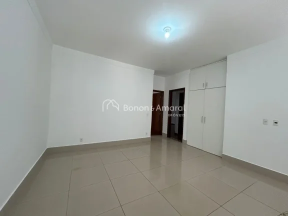 Imagem Sobrado disponível para locação no condomínio resort Reserva Real, em Paulínia. O imóvel conta...